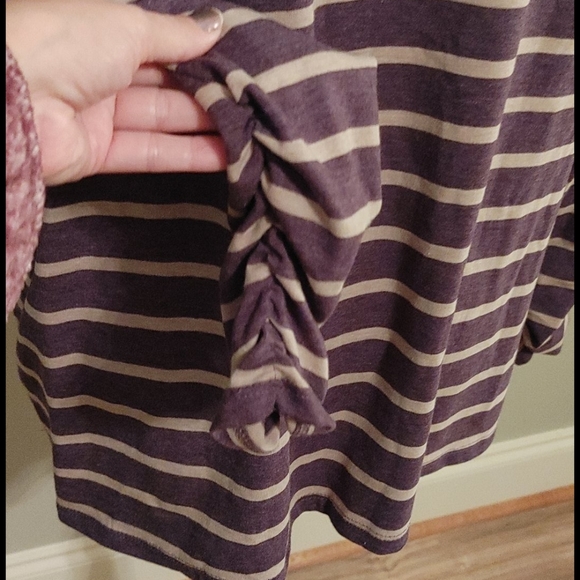 Cold water creek shirt - Picture 4 of 5